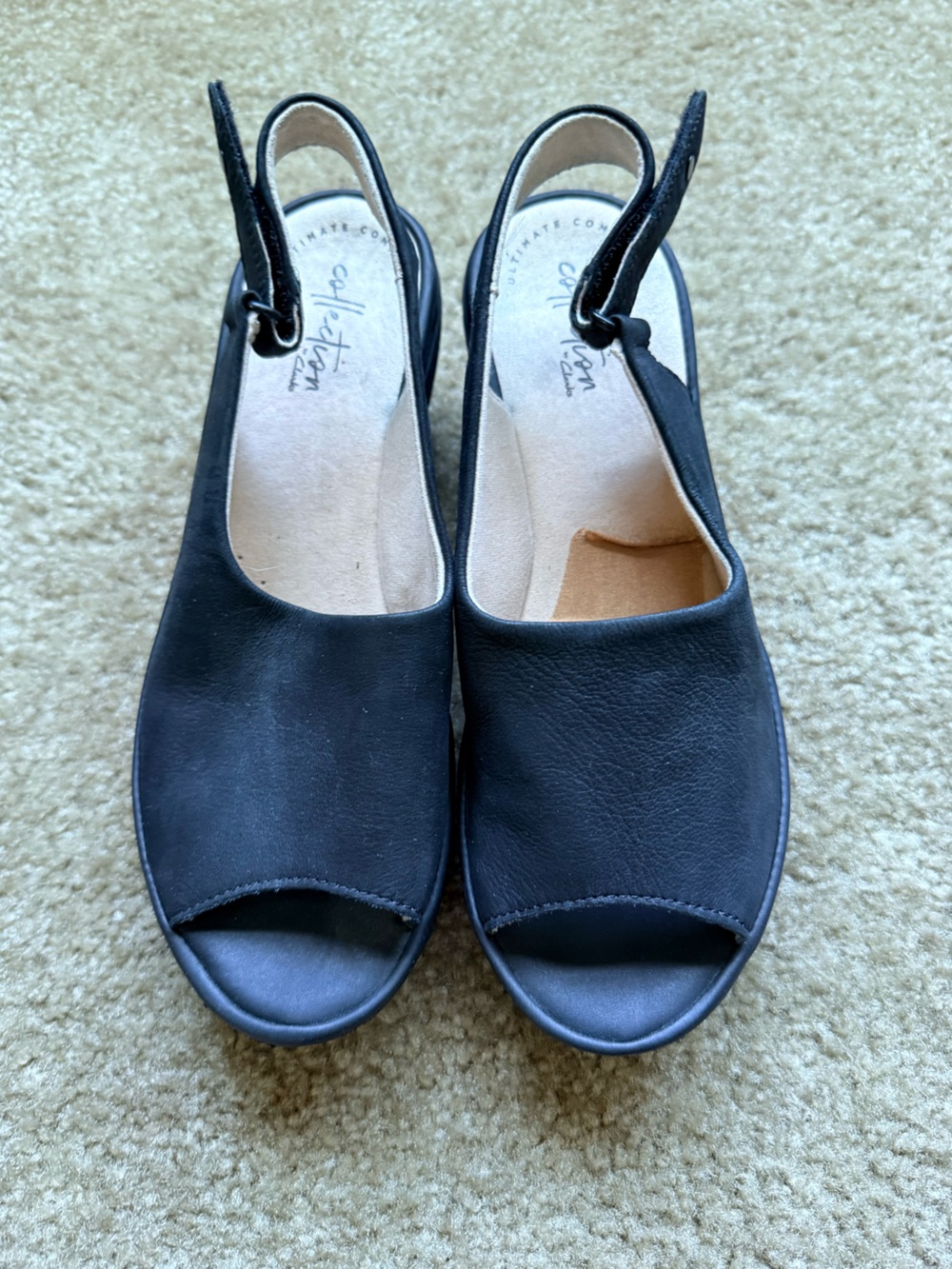 Clarks Collection Black Open-Toe Slingback Sandals sz 7